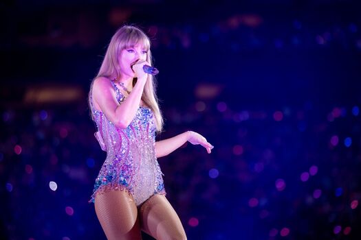 Taylor swift  page leaked private photo uncensored HD quality