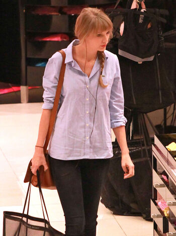 Taylor swift  page leaked private photo uncensored HD quality