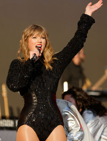 Taylor swift  page leaked private photo uncensored HD quality