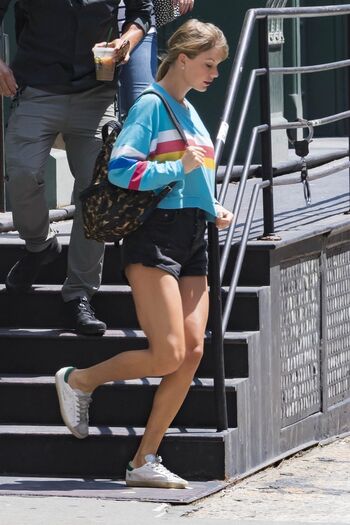 Taylor swift  page leaked private photo uncensored HD quality