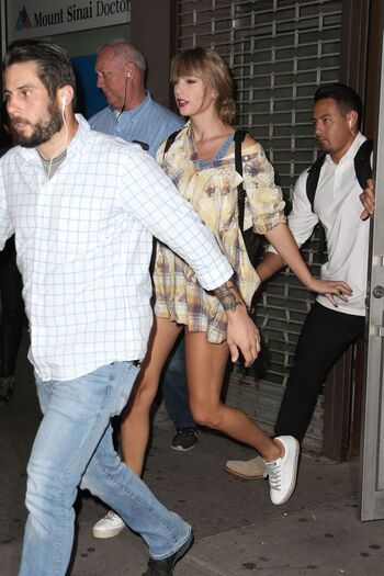 Taylor swift  page leaked private photo uncensored HD quality