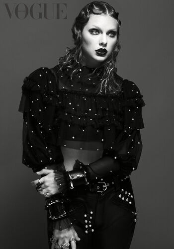 Taylor swift  page leaked private photo uncensored HD quality