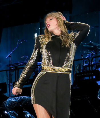 Taylor swift  page leaked private photo uncensored HD quality