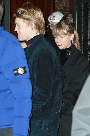 Taylor swift leaked private photo uncensored HD quality
