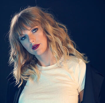 Taylor swift leaked private photo uncensored HD quality