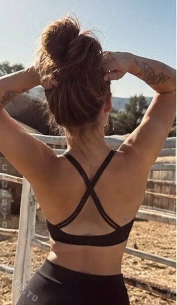 Teenleonie leaked private photo uncensored HD quality