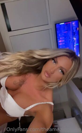Theeveemarie page leaked private photo uncensored HD quality