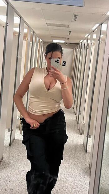 Theonlyone page leaked private photo uncensored HD quality