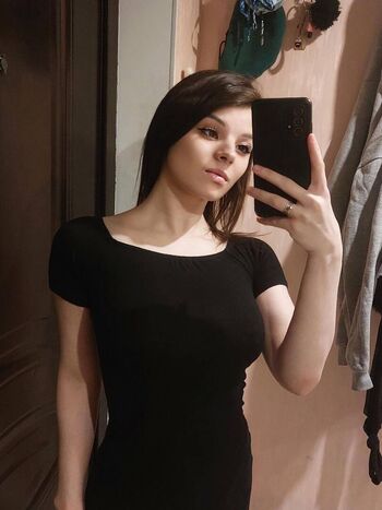 Tiny snoozie leaked private photo uncensored HD quality