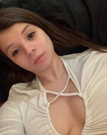 Tiny snoozie leaked private photo uncensored HD quality