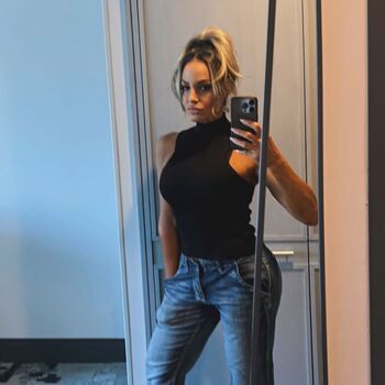 Trish stratus leaked private photo uncensored HD quality