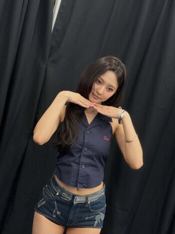 Tzuyu page leaked private photo uncensored HD quality