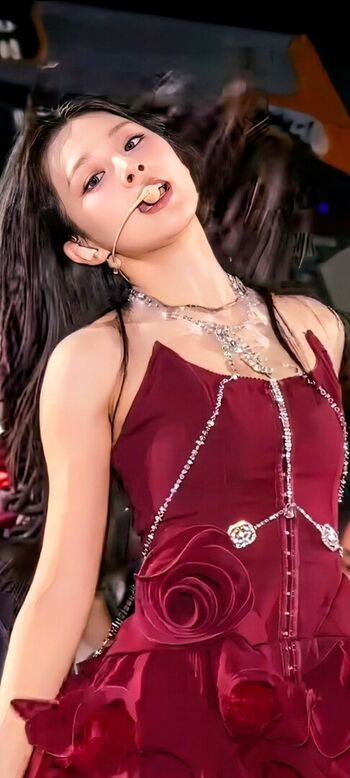 Tzuyu page leaked private photo uncensored HD quality