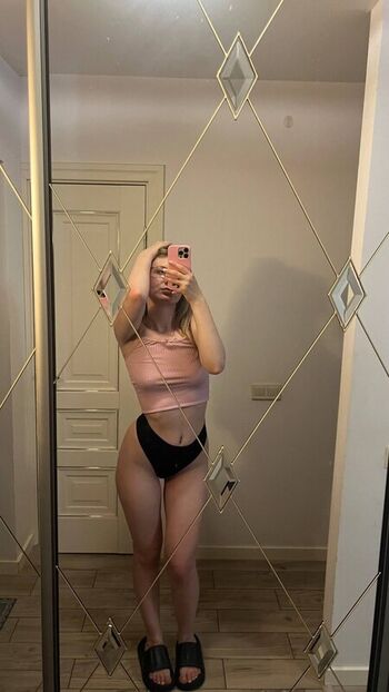 Uliankaberezka leaked private photo uncensored HD quality
