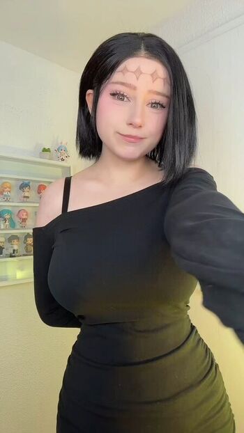 Upminaa  page leaked private photo uncensored HD quality