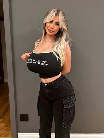 Valentina di rocco  page leaked private photo uncensored HD quality