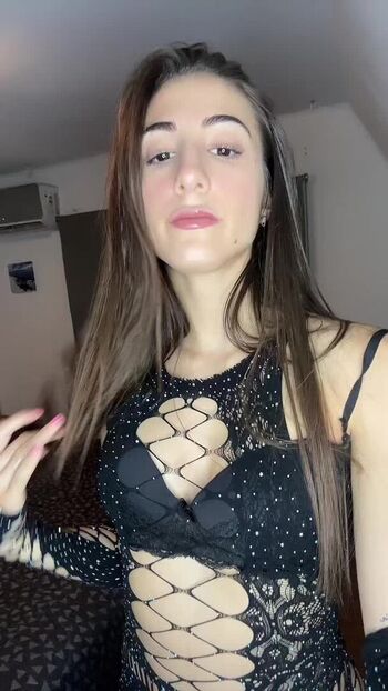 Valentina toro meneses page leaked private photo uncensored HD quality