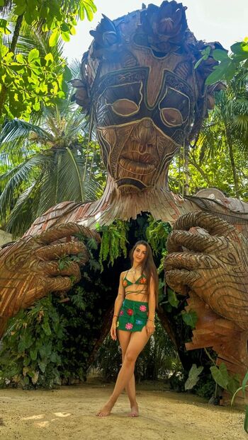 Valentina toro meneses page leaked private photo uncensored HD quality