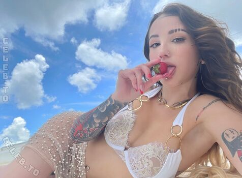 Valerica steele  page leaked private photo uncensored HD quality