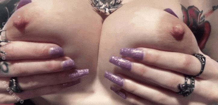 Valerica steele  page leaked private photo uncensored HD quality