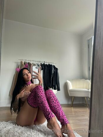 Valerie cossette  page leaked private photo uncensored HD quality