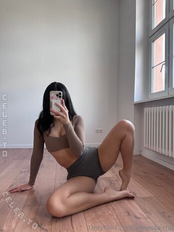 Vanessa rhd  page leaked private photo uncensored HD quality