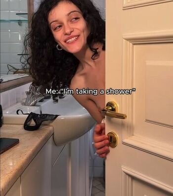 Venere battisti leaked private photo uncensored HD quality