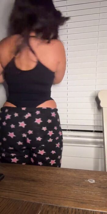 Viciouslyliving leaked private photo uncensored HD quality