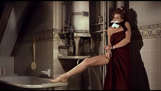 Vintage sexy celebs page leaked private photo uncensored HD quality