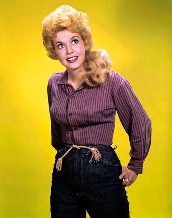 Vintage sexy celebs page leaked private photo uncensored HD quality