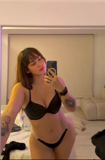 Vitacelestine  page leaked private photo uncensored HD quality
