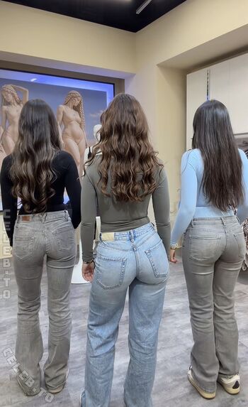 Vivianalukas leaked private photo uncensored HD quality