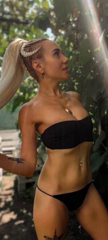Vrednashka page leaked private photo uncensored HD quality
