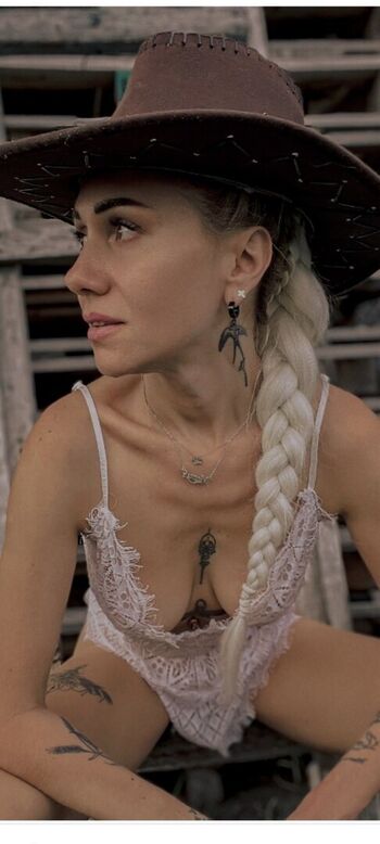 Vrednashka page leaked private photo uncensored HD quality