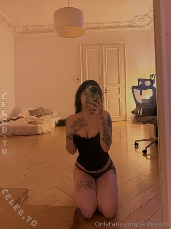 Vylerria leaked private photo uncensored HD quality