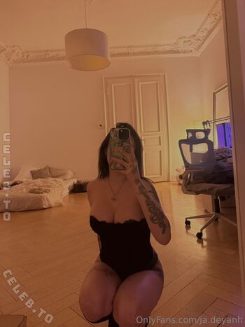 Vylerria leaked private photo uncensored HD quality