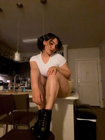 Woahh emily page leaked private photo uncensored HD quality