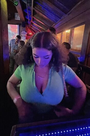 Woahh emily leaked private photo uncensored HD quality