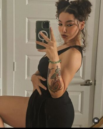 Woahh emily leaked private photo uncensored HD quality