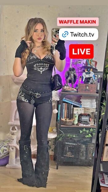 Yaboielina page leaked private photo uncensored HD quality