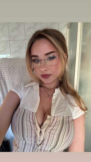 Yaboielina page leaked private photo uncensored HD quality