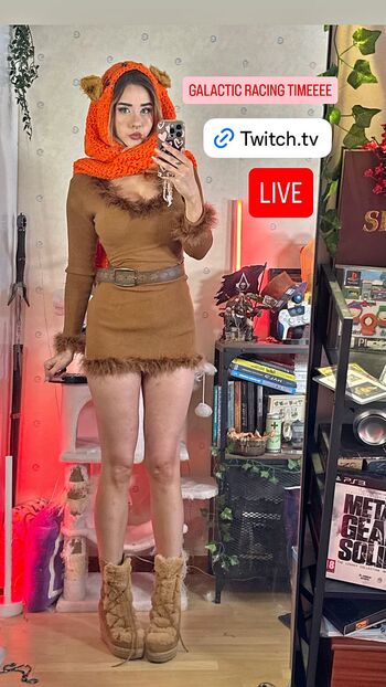Yaboielina leaked private photo uncensored HD quality