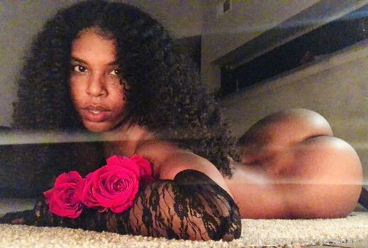 Yasmeen kearra page leaked private photo uncensored HD quality