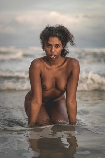 Yasmeen kearra leaked private photo uncensored HD quality