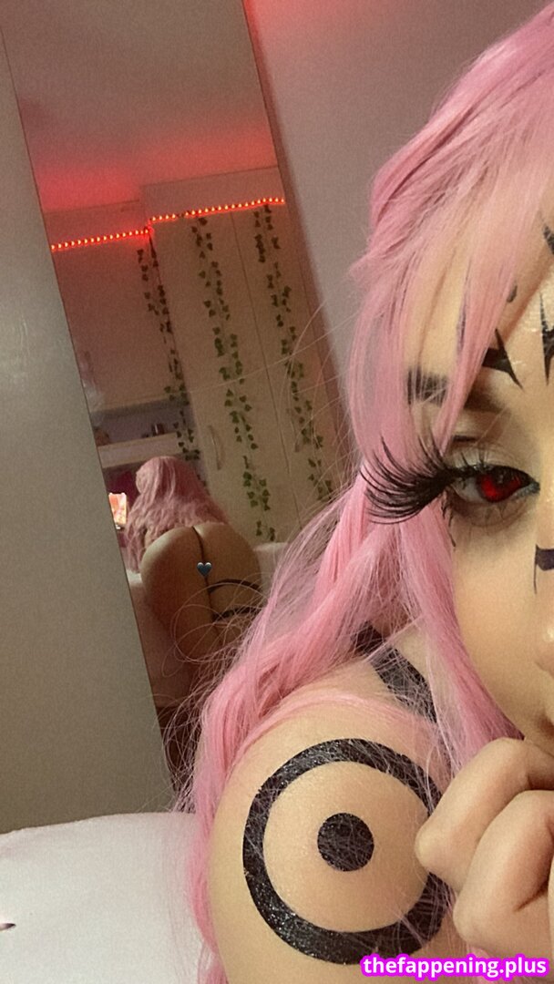 Bratty milf leaked private photo uncensored HD quality