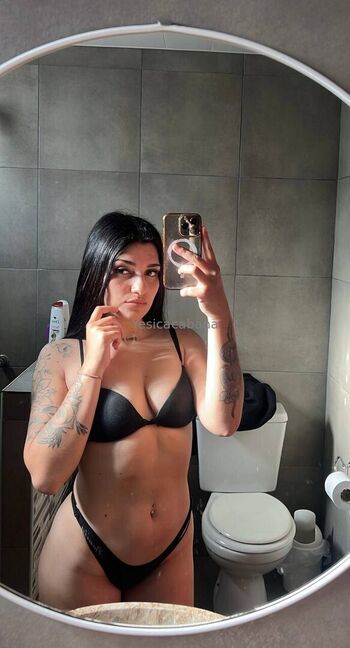 Yesicacabana leaked private photo uncensored HD quality