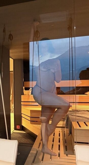 Yesjulz  page leaked private photo uncensored HD quality