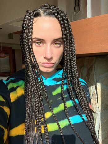 Yesjulz  page leaked private photo uncensored HD quality