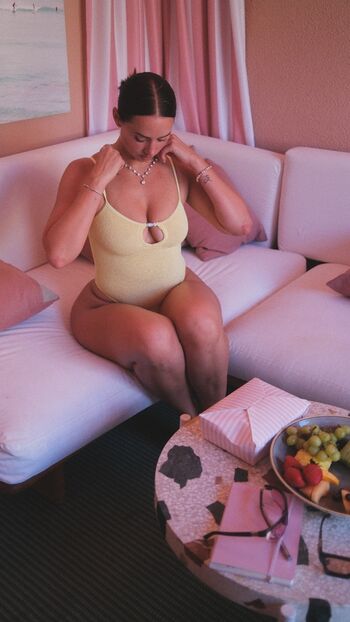 Yesjulz leaked private photo uncensored HD quality