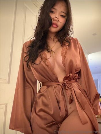 Yinahomefi leaked private photo uncensored HD quality